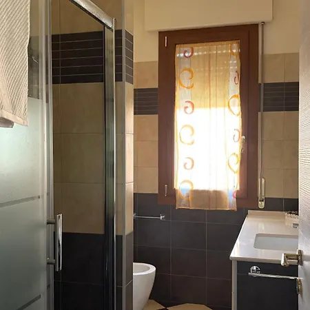 بيت ضيافة Suites Asia